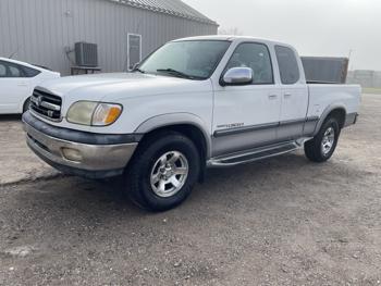 2000 toyota tundra sr5 with 233562 miles for sale near elk-river, minnesota 00b3c801bb284551b6edc7eaae058569.jpg