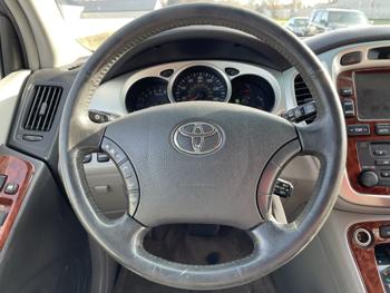 2004 toyota highlander std with 220107 miles for sale near elk-river, minnesota 04452eeefdd54ccd960b46390cb2db00.jpg