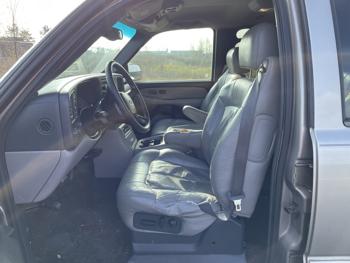 2001 chevrolet tahoe with 265949 miles for sale near elk-river, minnesota 0520e0d92adc44f18fa969d72dc8c7d6.jpg