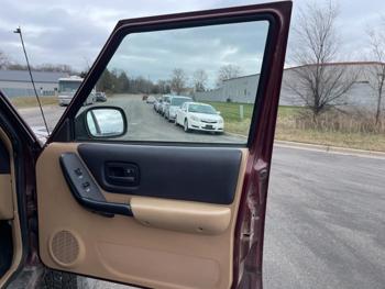 2000 jeep cherokee sport with 169402 miles for sale near elk-river, minnesota 06ff2b79b86b401988104d86a2d12509.jpg