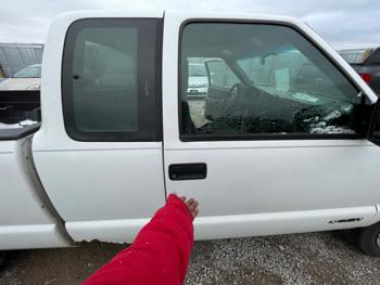 2001 chevrolet s-10-pickup with 161221 miles for sale near elk-river, minnesota 09556ec3605b4e6987df8fbb3b77b279.jpg