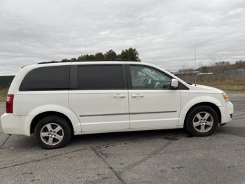 2010 dodge grand-caravan sxt with 188284 miles for sale near elk-river, minnesota 0dbc6af98efb4a4287780678aa526961.jpg