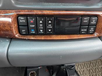 2002 buick lesabre limited for sale near elk-river, minnesota 0e750179acb54ed0884a9d9b5d8e90b1.jpg