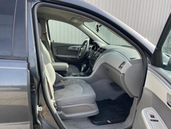 2011 chevrolet traverse ls with 190258 miles for sale near elk-river, minnesota 105182104a6b4c1da7c7a64d2aad076f.jpg