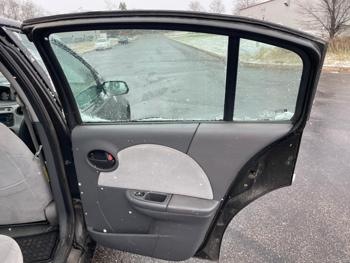 2004 saturn ion sel with 182759 miles for sale near elk-river, minnesota 118d682941b84ca9be6b82905ec38061.jpg