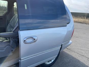 2000 chrysler town-and-country limited with 184467 miles for sale near elk-river, minnesota 1674b70de1d343f8805ea2526e3b19bb.jpg