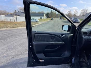 2005 honda odyssey touring with 141168 miles for sale near elk-river, minnesota 1849a1e1068c4d74829e8ad7047c624d.jpg