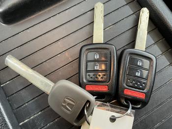 2013 nissan rogue s-2wd with 124995 miles for sale near montréal, québec 1884d38218734e5c8002f4e122d25eff.JPEG