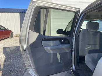 2005 gmc envoy xl-sle with 171865 miles for sale near elk-river, minnesota 1b17604ad1264685886445f53a7a1fae.jpg