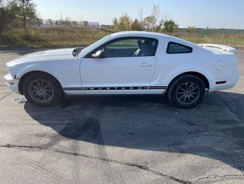 2005 ford mustang sel with 98429 miles for sale near elk-river, minnesota 1bf1bc052068421fb4a3e9ead10fd9e7.jpg