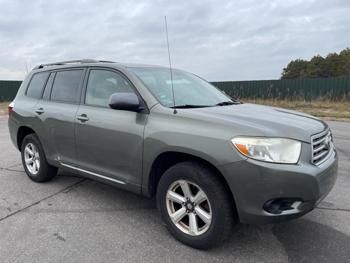 2009 toyota highlander base with 156168 miles for sale near elk-river, minnesota 1c8f82b54a9f44acb2ca70fea6ea390a.jpg