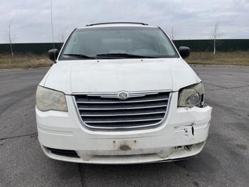 2010 chrysler town-and-country lx with 219166 miles for sale near elk-river, minnesota 1cef8c6da9494f1a89c221ff91297755.jpg