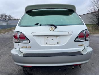 2001 lexus rx sel with 147644 miles for sale near elk-river, minnesota 1f0ad1e6e81145ddb1a9d6f70713a925.jpg