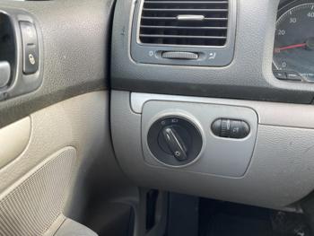 2008 volkswagen rabbit with 191973 miles for sale near elk-river, minnesota 20efca59f9c34c11be58eec7a15e64c2.jpg