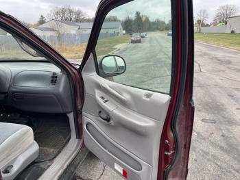 2001 ford expedition xlt with 191717 miles for sale near elk-river, minnesota 2177bd7b43c645a8a9a9b8cc4d57cf64.jpg