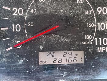 2007 toyota corolla with 281661 miles for sale near elk-river, minnesota 293331efdc8f4469b71facf42a7f7c93.jpg