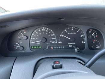 2001 lincoln navigator-l sel with 216101 miles for sale near elk-river, minnesota 32068a2cced54d2581bc2d79d2862687.jpg