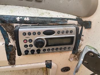 2006 larson escape for sale near elk-river, minnesota 324a4c19b878442ba17c61c185fa7509.jpg