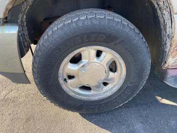 2003 gmc yukon-xl 1500 with 309803 miles for sale near elk-river, minnesota 32aebb26b1cd499e8827962b774a41b4.jpg