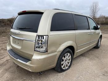 2012 chrysler town-and-country sel with 260369 miles for sale near elk-river, minnesota 33284f6834d04a2db2572374d282b64d.jpg