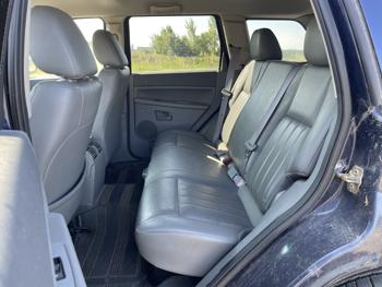 2006 jeep grand-cherokee laredo with 190993 miles for sale near elk-river, minnesota 33433ecc1a7548d1a2a98e3f76f9e00e.jpg