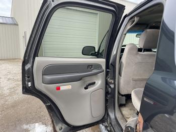 2003 gmc yukon with 303806 miles for sale near elk-river, minnesota 3387c9c20e434227b26d755d74fd848b.jpg