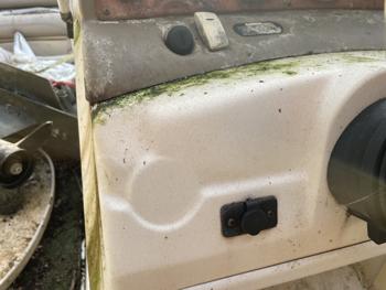 2006 larson escape for sale near elk-river, minnesota 34c3143f1c1344439791843669b91943.jpg
