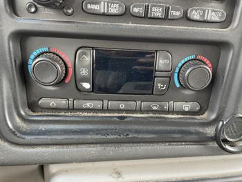 2003 gmc yukon with 303806 miles for sale near elk-river, minnesota 35728658367d4c6dbf680efdbe7ca501.jpg