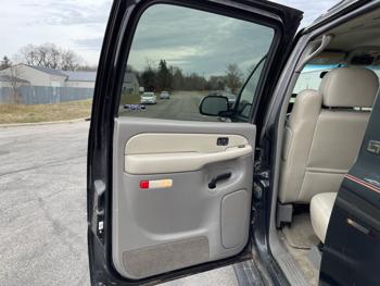 2002 chevrolet suburban 1500-lt for sale near elk-river, minnesota 3682d0d2471d48f7830276d35624e72e.jpg
