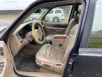 1999 ford explorer xls with 347393 miles for sale near elk-river, minnesota 37a78e49f0b14d0c8c7ed87883b64c0a.jpg