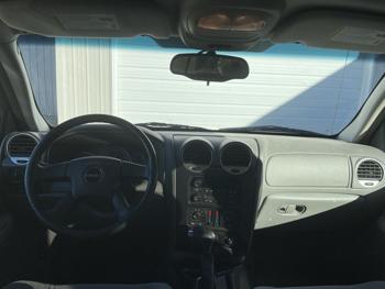 2005 gmc envoy xl-sle with 171865 miles for sale near elk-river, minnesota 3a5b3d2698e346a99522fa26ed14ab91.jpg