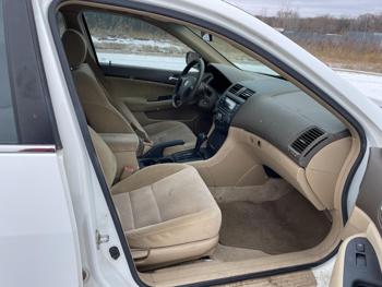 2003 honda accord lx with 172620 miles for sale near elk-river, minnesota 3be7ddb4e1b445ae83a86d5bcc3bc79a.jpg