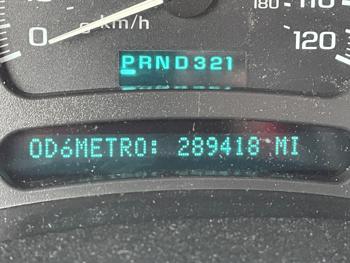 2004 chevrolet suburban with 289418 miles for sale near elk-river, minnesota 4175374ff42a41f7a143de893d893f01.jpg