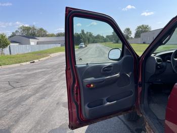 2001 ford f150 xlt with 208185 miles for sale near elk-river, minnesota 431ca33756ee4761a79373e7716dcf3b.jpg
