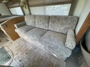 1999 ford motorhome-chassis super-duty with 106821 miles for sale near elk-river, minnesota 436de72b81984f73947d68016e8baf49.jpg
