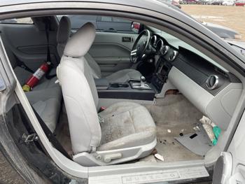 2005 ford mustang deluxe for sale near elk-river, minnesota 44b6da9fdcfe40af98044426d710cb94.jpg