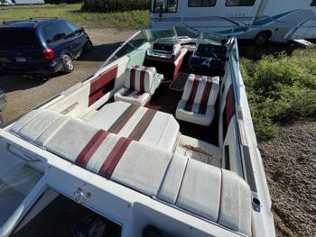 1989 sea-ray bowrider for sale near elk-river, minnesota 4916360f7a6a4afd984750dc8ed1e178.jpg