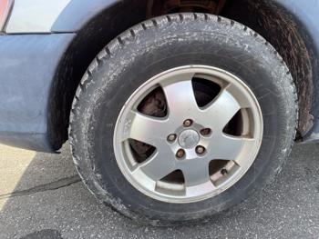 2001 volvo v70 with 186232 miles for sale near elk-river, minnesota 49f6faf5e92c456488c31afc11d0ba43.jpg