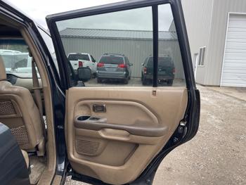 2004 honda pilot ex-l with 225186 miles for sale near elk-river, minnesota 51a1d745780a4f7fb792cd4d8edb7850.jpg