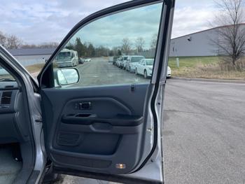 2004 honda pilot ex-l with 209900 miles for sale near elk-river, minnesota 555f3a267d4c454790dec0e44d776d34.jpg