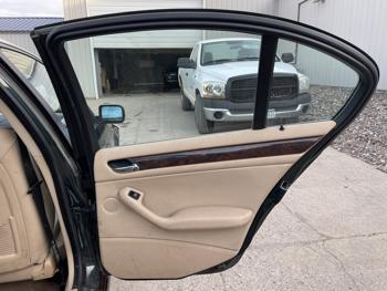 2002 bmw 3-series-330xi sel with 200457 miles for sale near elk-river, minnesota 5604e62586914c818cae172630b9e837.jpg