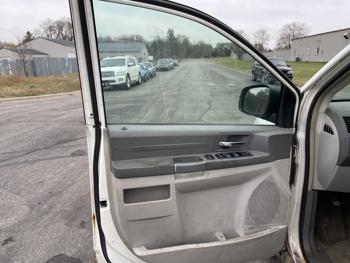 2010 chrysler town-and-country lx with 219166 miles for sale near elk-river, minnesota 565476a8ed184b25841591475076dd2b.jpg