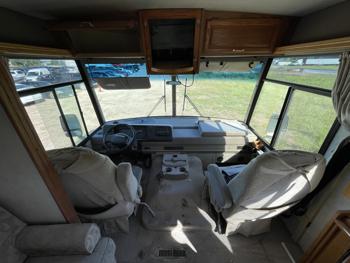 1999 ford motorhome-chassis super-duty with 106821 miles for sale near elk-river, minnesota 5be17360a67043bab054f59e6f055b99.jpg
