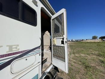 1999 ford motorhome-chassis super-duty with 106821 miles for sale near elk-river, minnesota 5fbd4cfdf39a48469caf16eff3d671f2.jpg