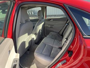 2005 volvo s40 sel with 104898 miles for sale near elk-river, minnesota 61e70314ee5242fface2377a34e4c3d0.jpg