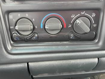 2002 chevrolet silverado-1500 sel with 229269 miles for sale near elk-river, minnesota 6377226ee83a4361acbcd742fd44d51a.jpg