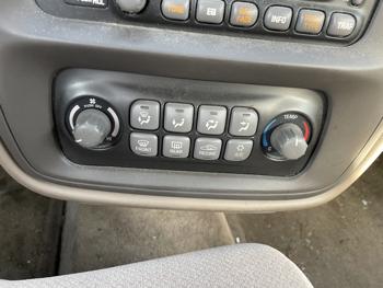 2002 pontiac bonneville se with 65033 miles for sale near elk-river, minnesota 68590192dba84f508462a80c6f06232b.jpg