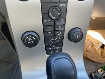 2005 volvo s40 sel with 104898 miles for sale near elk-river, minnesota 6ade05c47164443b91d413872de530ad.jpg