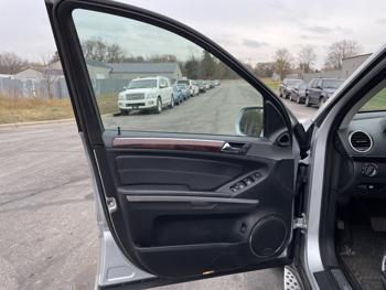 2010 mercedes-benz gl-class 4-matic with 236220 miles for sale near elk-river, minnesota 71c91e1a4d4b43e6b4163fa6359d2254.jpg