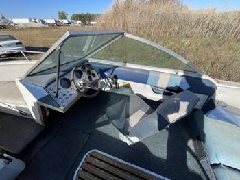 1986 century- lx-2000 for sale near elk-river, minnesota 74734cbfc84e42d0ba5aefc03d9aec1b.jpg